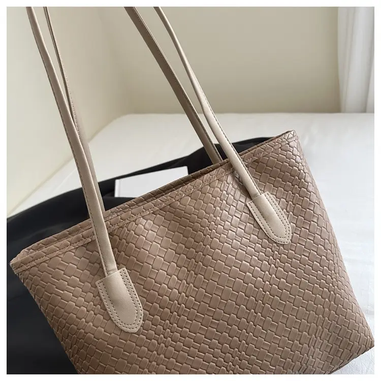 Women Woven Textured Shoulder Bags 2025 Autumn Winter — feature 21