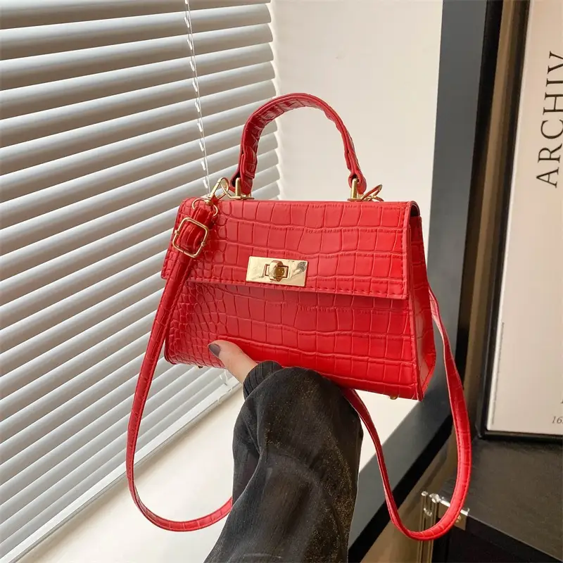 Pink Croc Leather Shoulder Bag for Women 2025 - Image 4