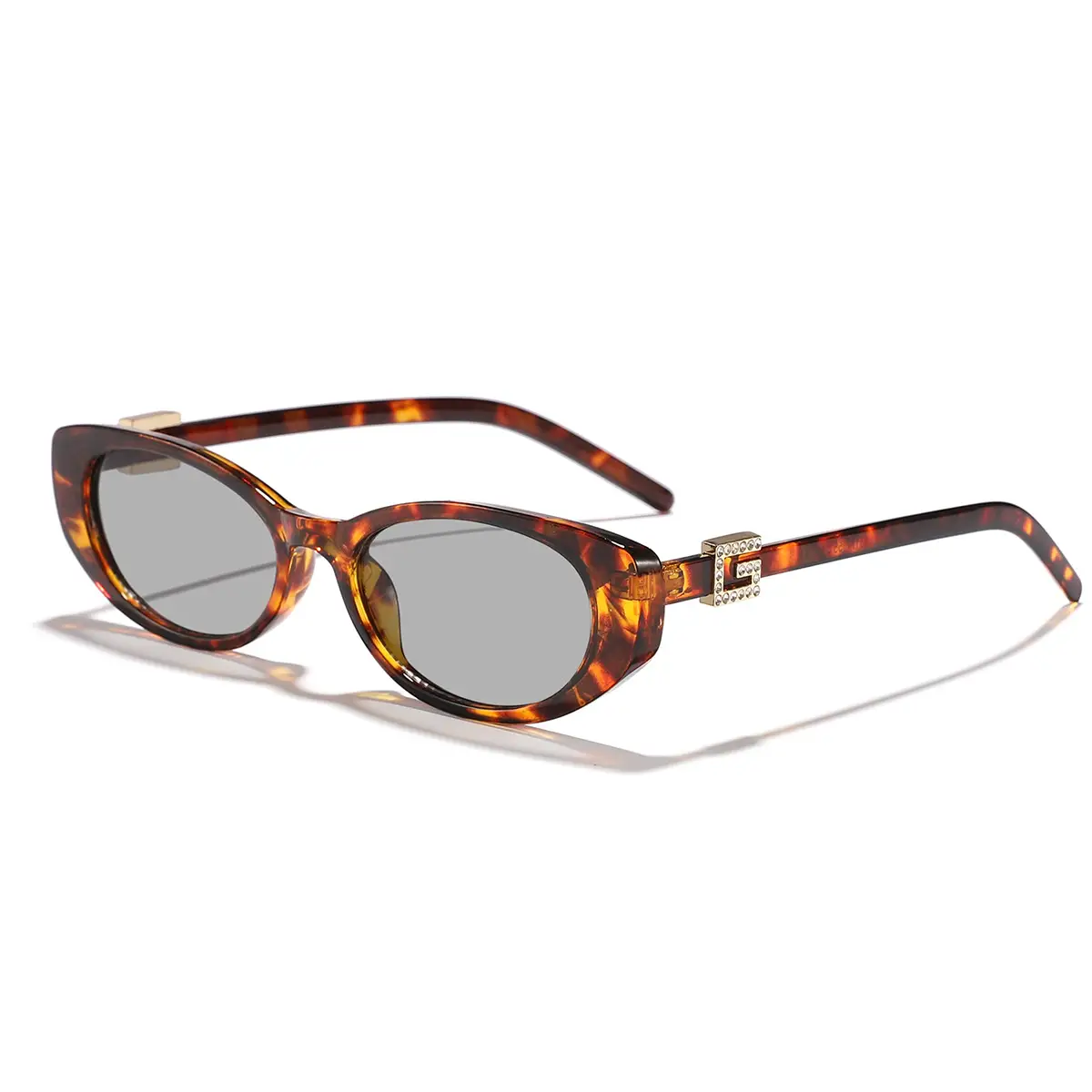 Men Women Oval Sunglasses Brown Tinted Street Photography