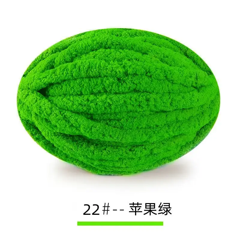 Cat Tail Thick Ice Stick Sausage Yarn Thick Wool Wrapped Around a Large Tree Hand-Knitted Crochet Bag Cushion Soft Finger-Knitted Blanket Yarn
