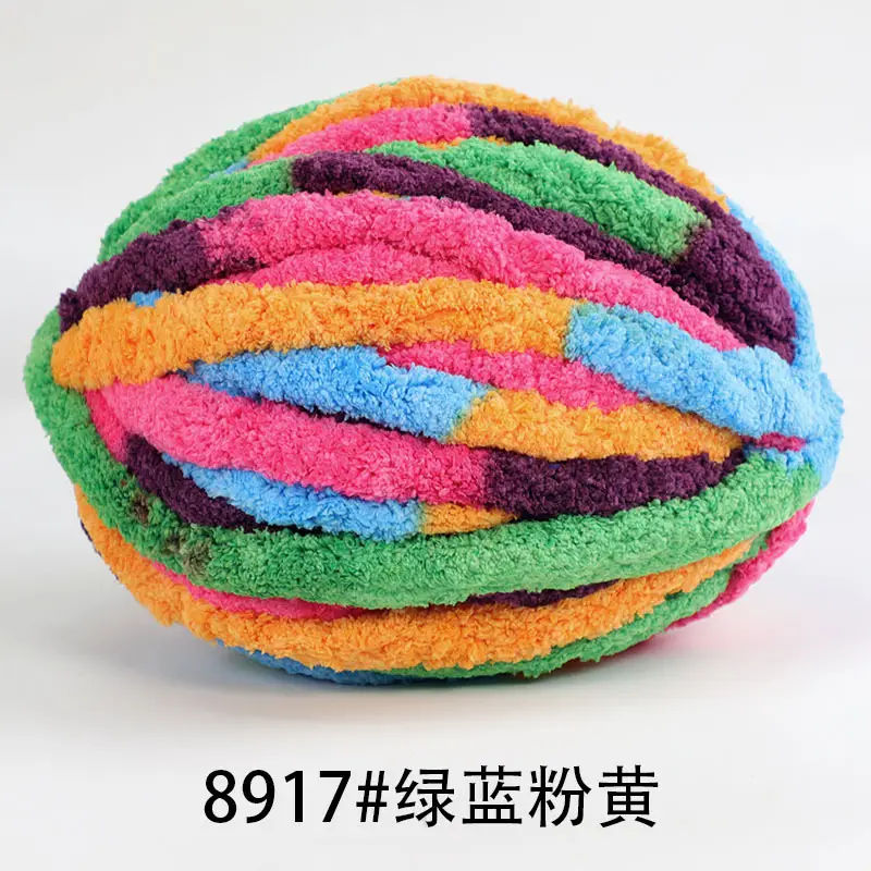 Cat Tail Thick Ice Stick Sausage Yarn Thick Wool Wrapped Around a Large Tree Hand-Knitted Crochet Bag Cushion Soft Finger-Knitted Blanket Yarn