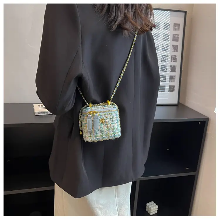 Pink Chiffon Chain Crossbody Bags for Women 2025 — feature 12