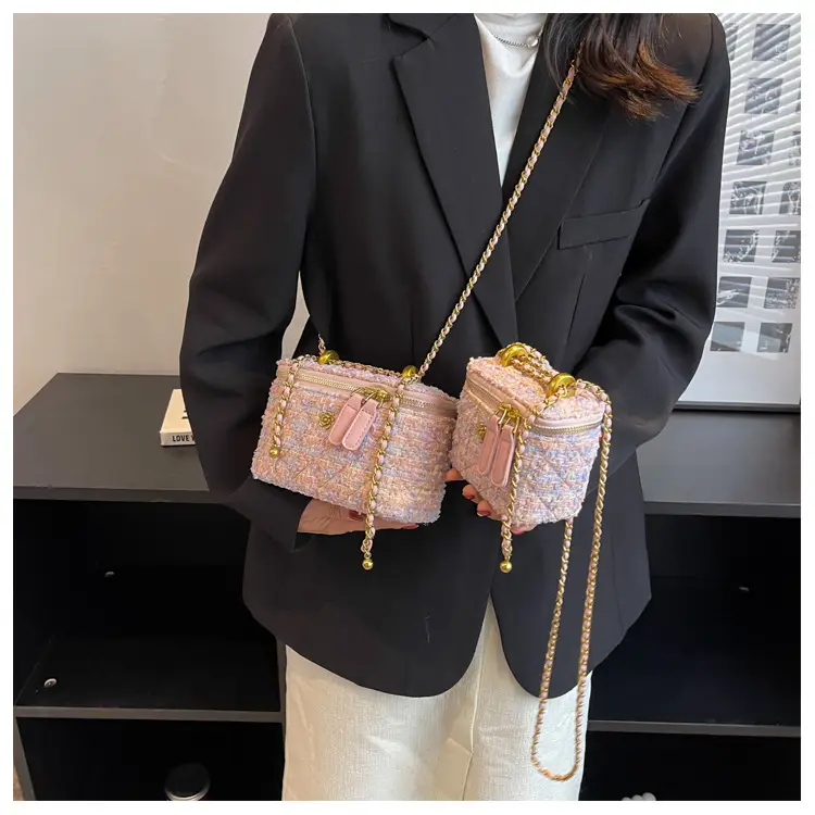 Pink Chiffon Chain Crossbody Bags for Women 2025 — feature 7