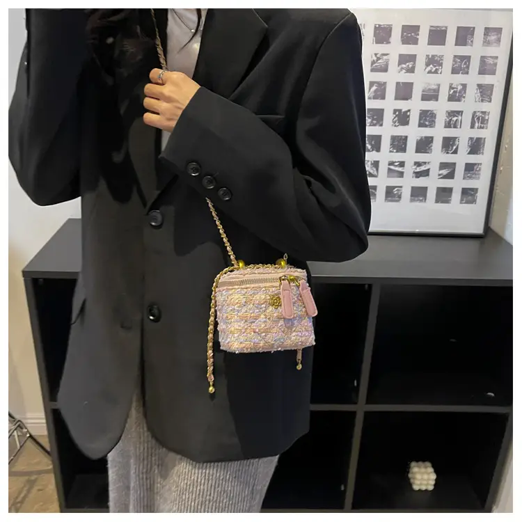 Pink Chiffon Chain Crossbody Bags for Women 2025 — feature 9
