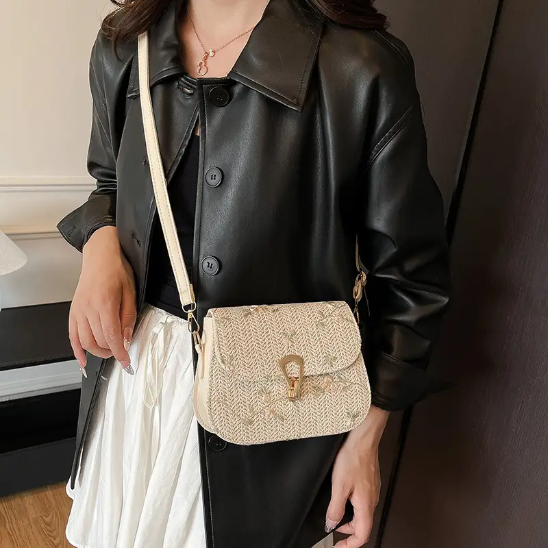 Women's Autumn Woven Shoulder Bag with Lace Flower Design - Image 5