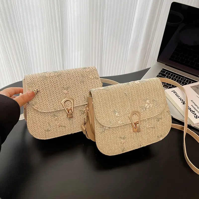 Women's Autumn Woven Shoulder Bag with Lace Flower Design - Image 6