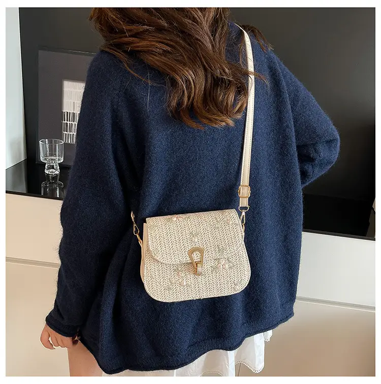 Women's Autumn Woven Shoulder Bag with Lace Flower Design — feature 18