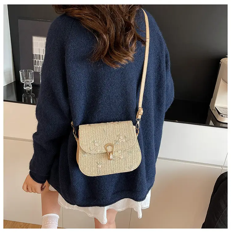 Women's Autumn Woven Shoulder Bag with Lace Flower Design — feature 26