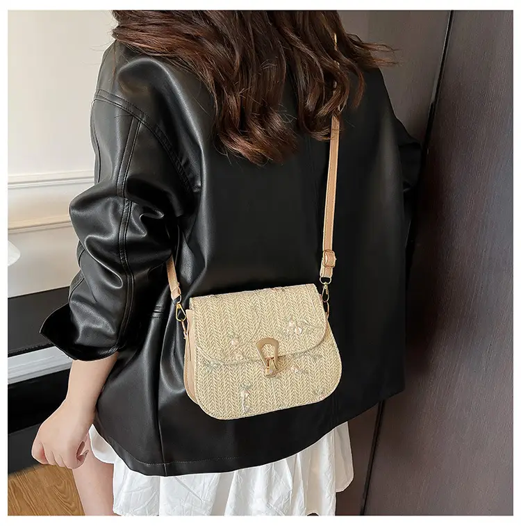 Women's Autumn Woven Shoulder Bag with Lace Flower Design — feature 31