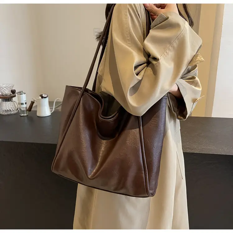 Women Retro Tote Bag Brown Leather Large Capacity Office Commuter — feature 25