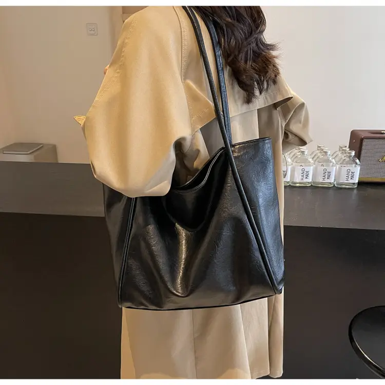 Women Retro Tote Bag Brown Leather Large Capacity Office Commuter — feature 31