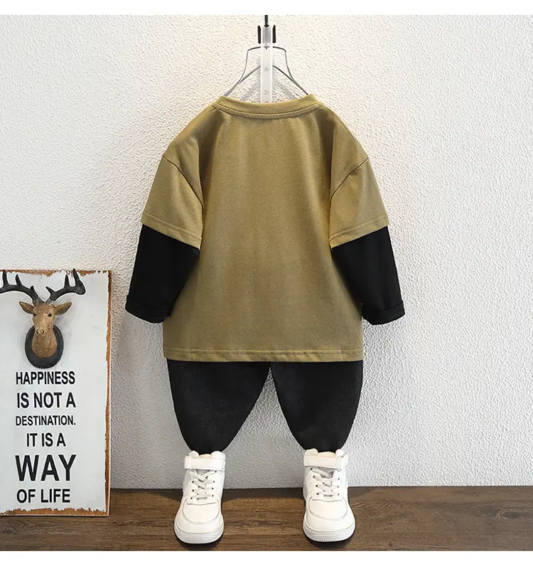 9588 Boys Two-Piece T-Shirt Set Purple Black 2026 — feature 9