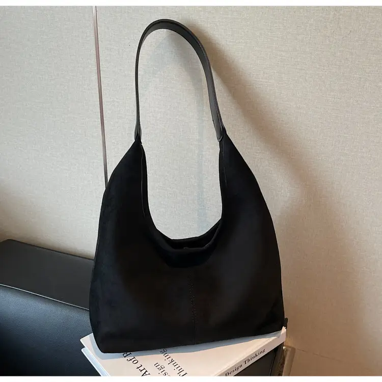 Black Crossbody Bag for Women 2026 Autumn Winter — feature 14