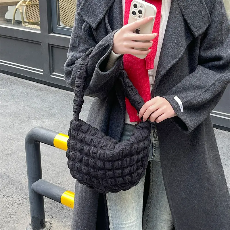 Pink Bubble Pleated Shoulder Bag for Women - Image 11
