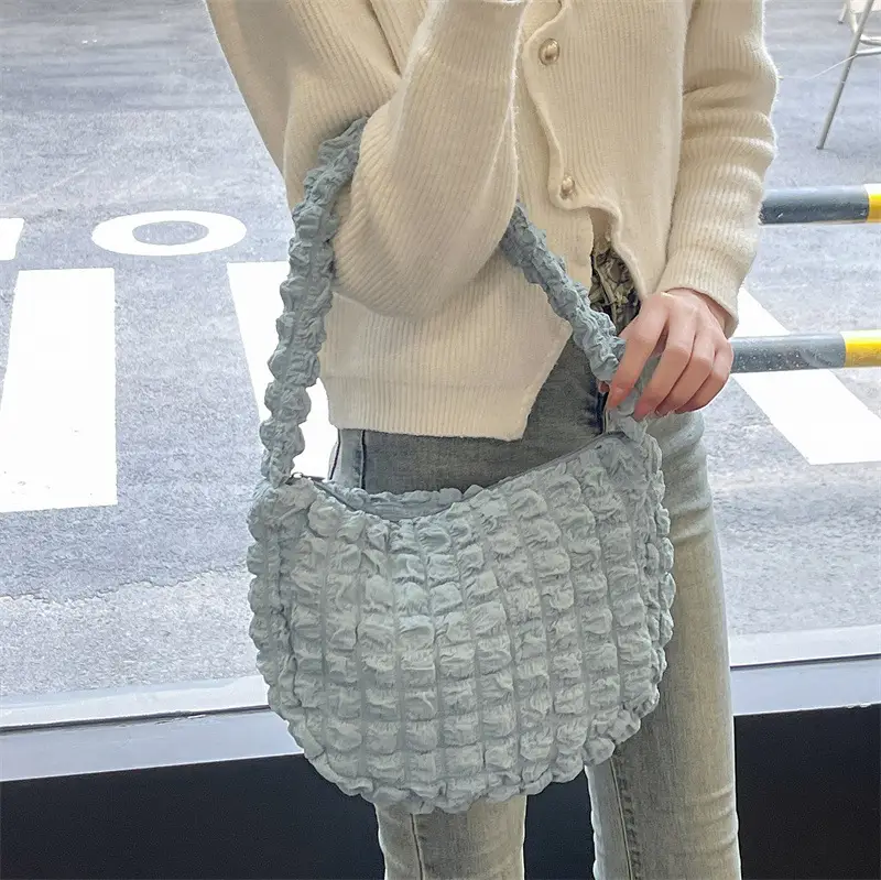 Pink Bubble Pleated Shoulder Bag for Women - Image 5