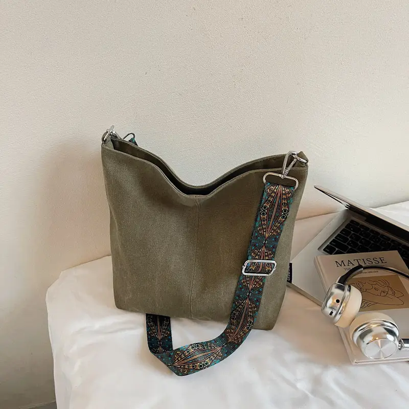 Women's Retro Patterned Shoulder Bag 2025 Autumn - Image 2
