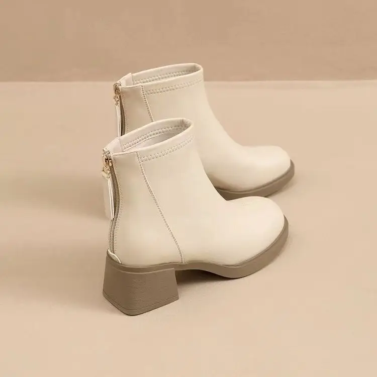 Women Black Fleece Heel Boots Medium 2025 — feature 3