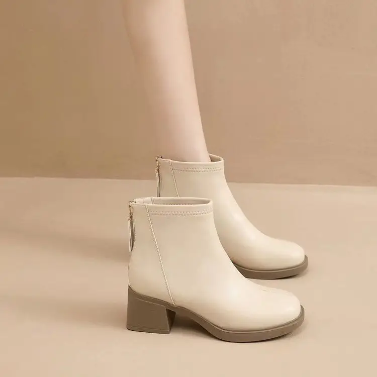 Women Black Fleece Heel Boots Medium 2025 — feature 5