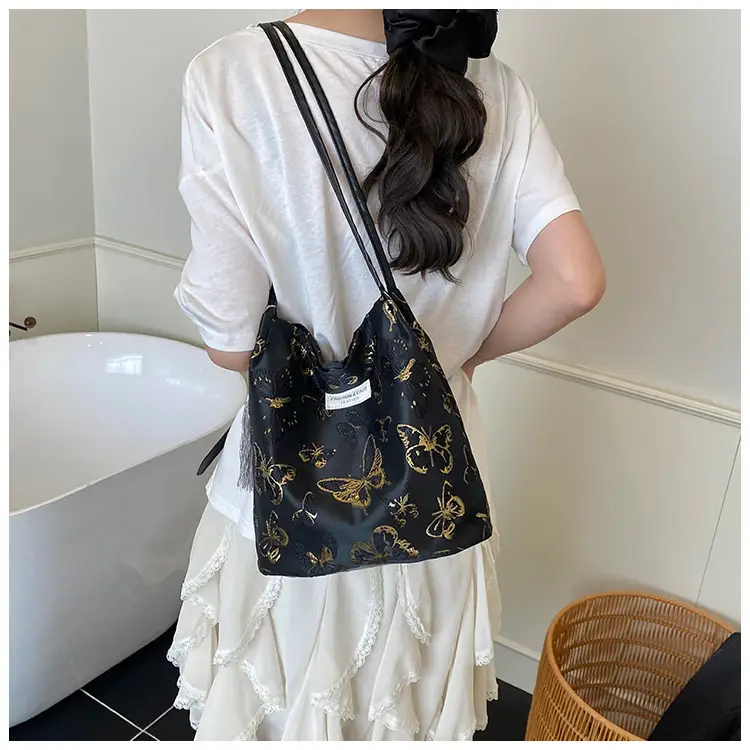 Chinese Embroidered Butterfly Shoulder Bag for Women — feature 10