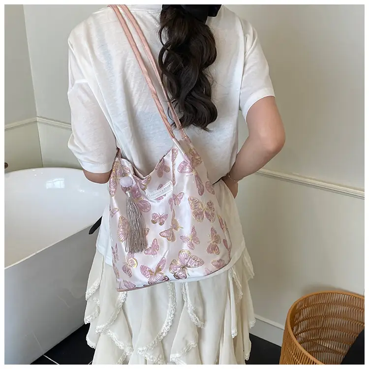 Chinese Embroidered Butterfly Shoulder Bag for Women — feature 11
