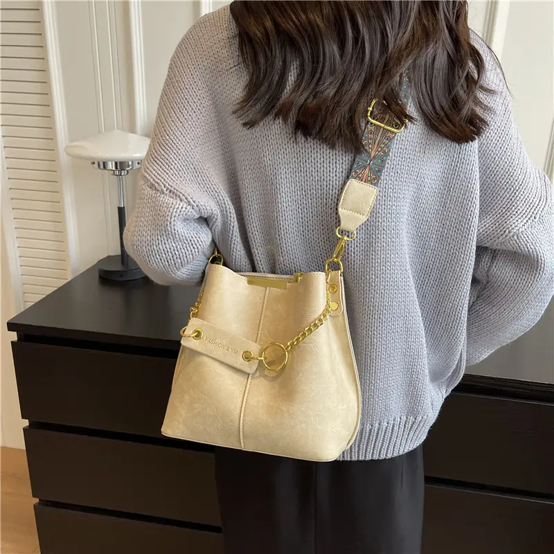 Brown Leather Crossbody Bag for Women 2025 - Image 7