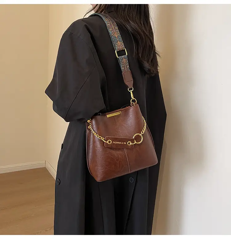 Brown Leather Crossbody Bag for Women 2025 — feature 20
