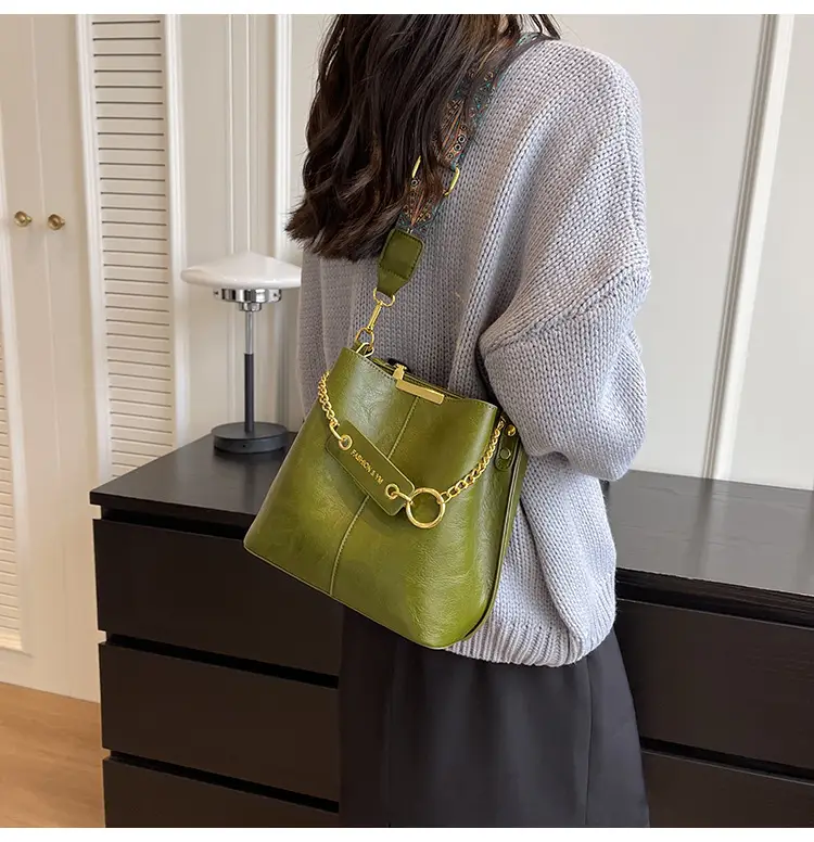 Brown Leather Crossbody Bag for Women 2025 — feature 27