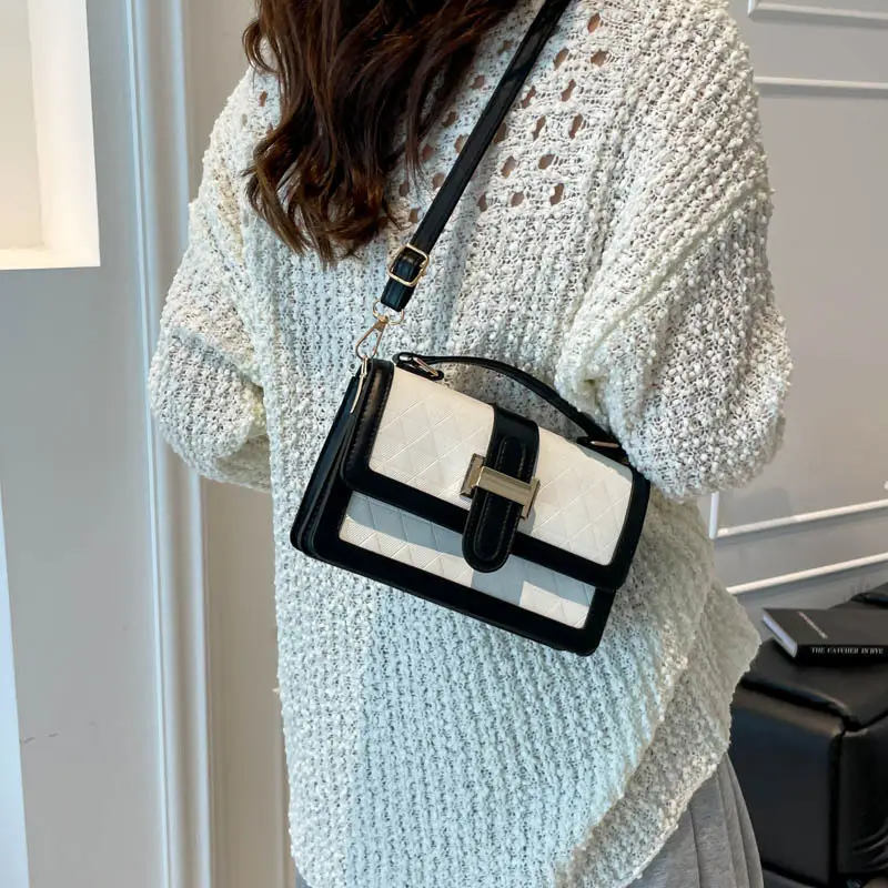 Women's Black White Contrast Textured Shoulder Bag 2025 - Image 7