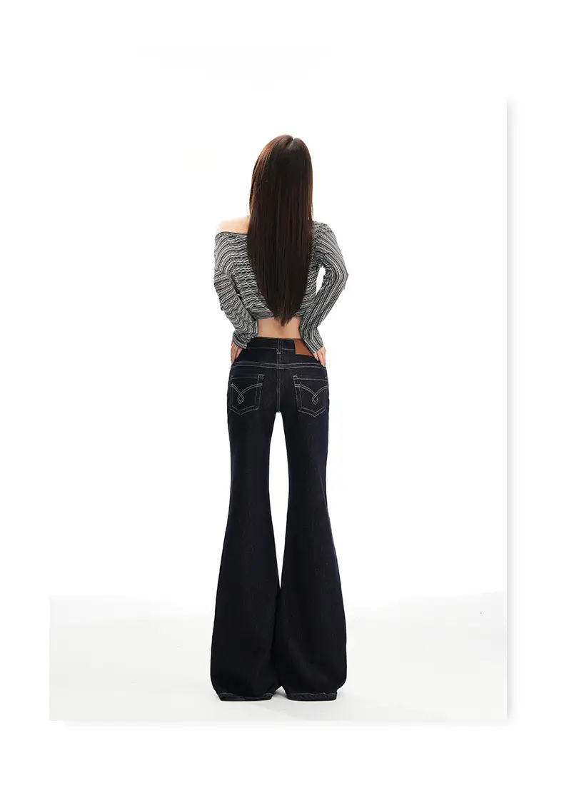 Dark Blue Micro-Flared Jeans Women 2025 Autumn — feature 13