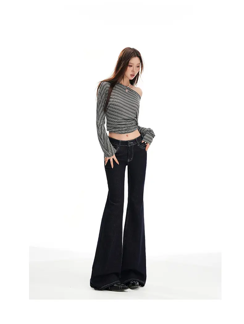 Dark Blue Micro-Flared Jeans Women 2025 Autumn — feature 16