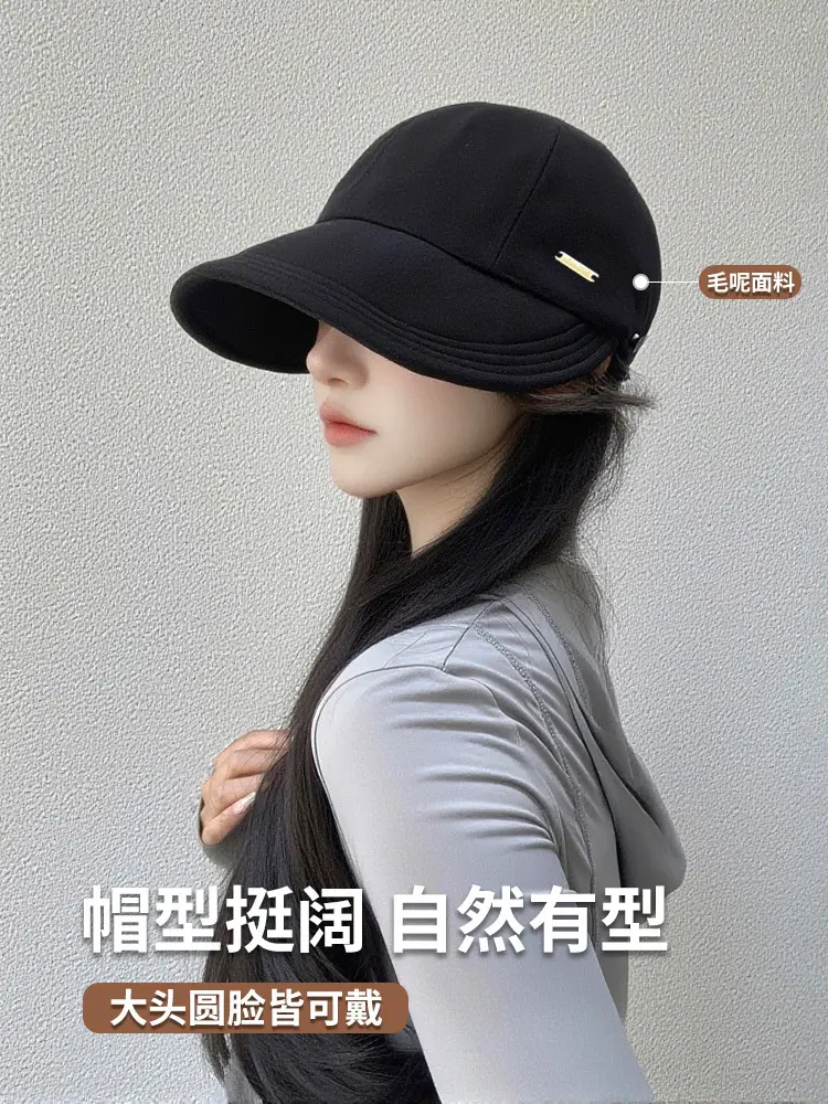 Women Black Peaked Cap with Ponytail 2025 Trend — feature 4