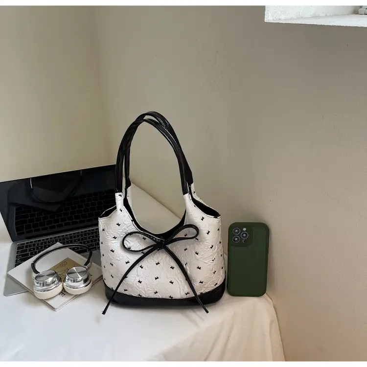 Women's Bowknot Embroidered Shoulder Bag White Black — feature 12