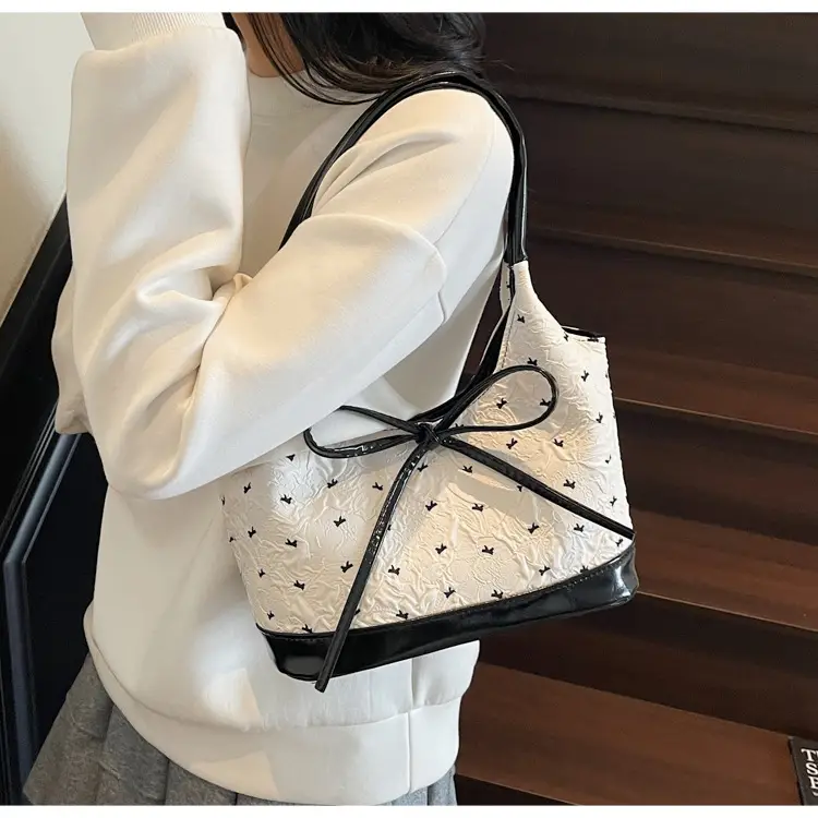 Women's Bowknot Embroidered Shoulder Bag White Black — feature 9