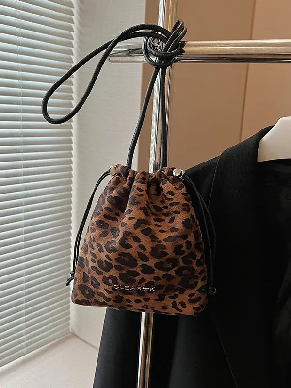 Frosted Leopard Print Shoulder Crossbody Bag for Women - Image 4