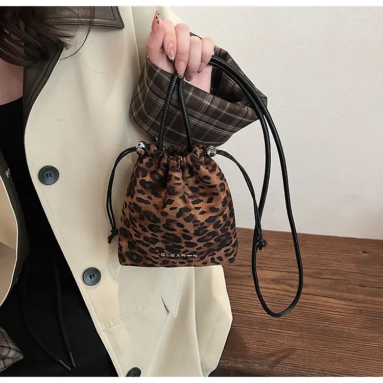Frosted Leopard Print Shoulder Crossbody Bag for Women — feature 10