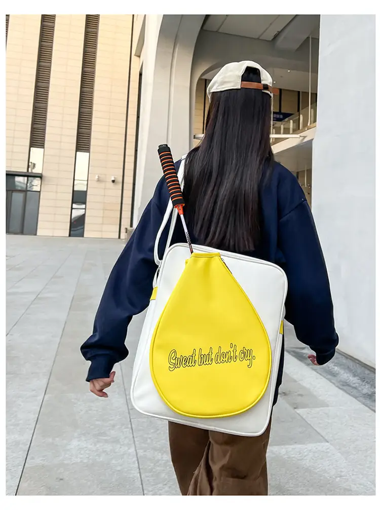 Red Teardrop Badminton Bag for Men Women — feature 21