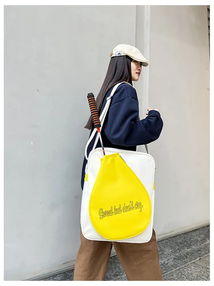 Red Teardrop Badminton Bag for Men Women — feature 25