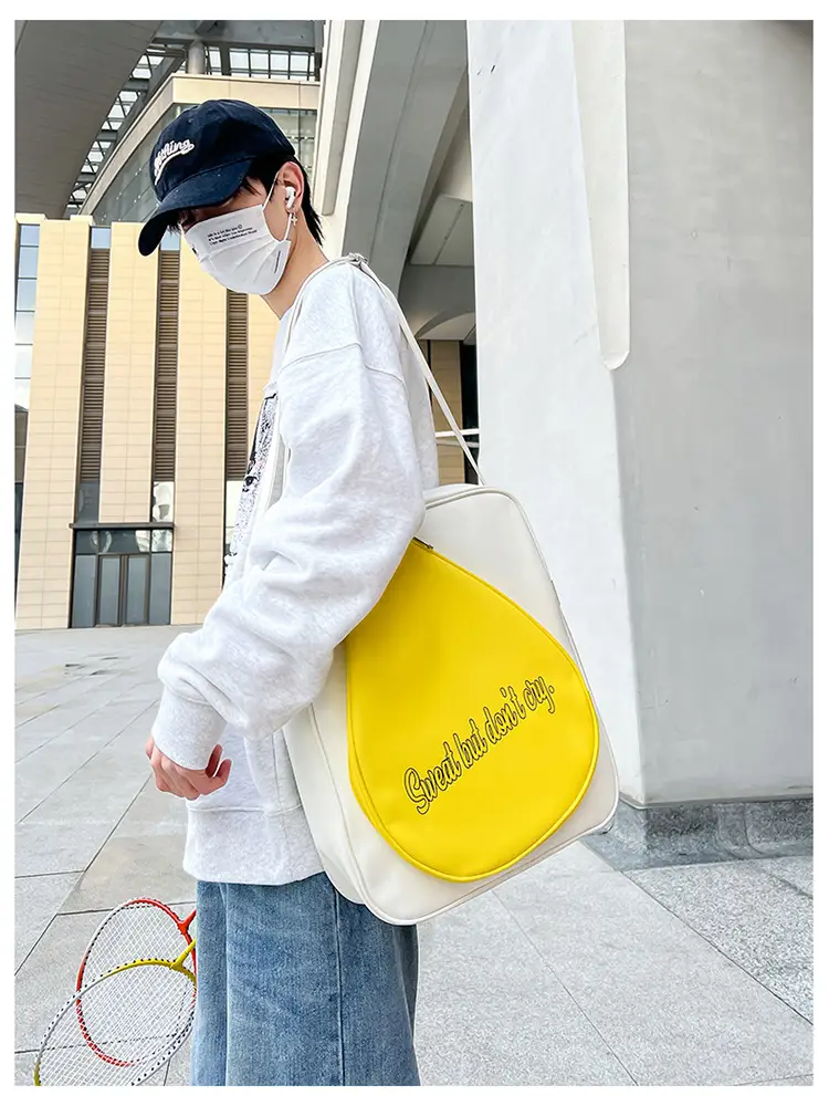 Red Teardrop Badminton Bag for Men Women — feature 34