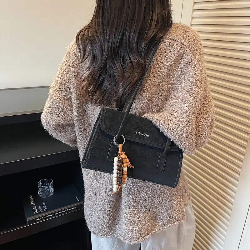 Cream Korean Style Women's Shoulder Bag with Pearl Charm - Image 6