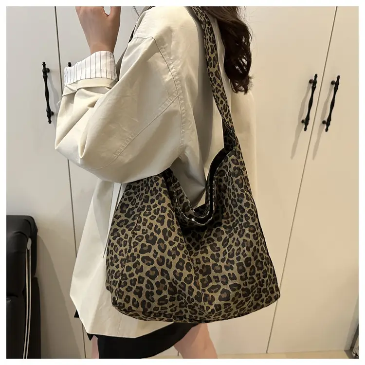 Women Leopard Print Shoulder Tote Bag Large Capacity — feature 12