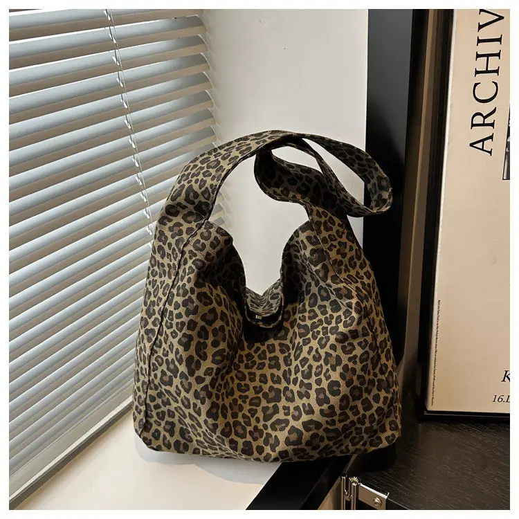 Women Leopard Print Shoulder Tote Bag Large Capacity — feature 18