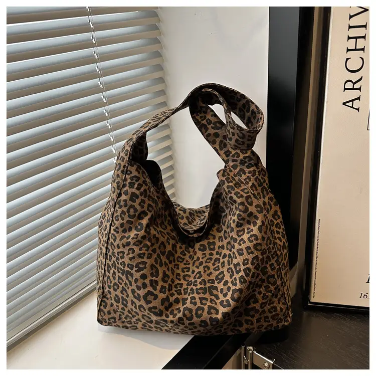 Women Leopard Print Shoulder Tote Bag Large Capacity — feature 19
