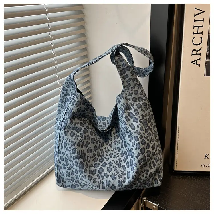 Women Leopard Print Shoulder Tote Bag Large Capacity — feature 20