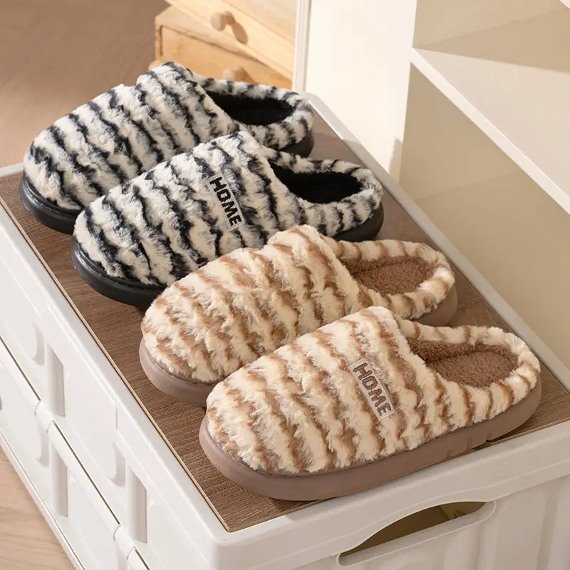 Stuffed Cotton Slippers for Women in Autumn and Winter Indoor Home Thick-Soled Non-Slip Slippers with Fleece-Lined and Thickeneded Couple Cotton Slippers for Men - Image 7