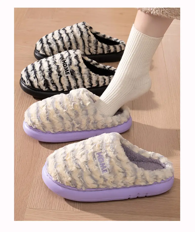 Stuffed Cotton Slippers for Women in Autumn and Winter Indoor Home Thick-Soled Non-Slip Slippers with Fleece-Lined and Thickeneded Couple Cotton Slippers for Men — feature 14