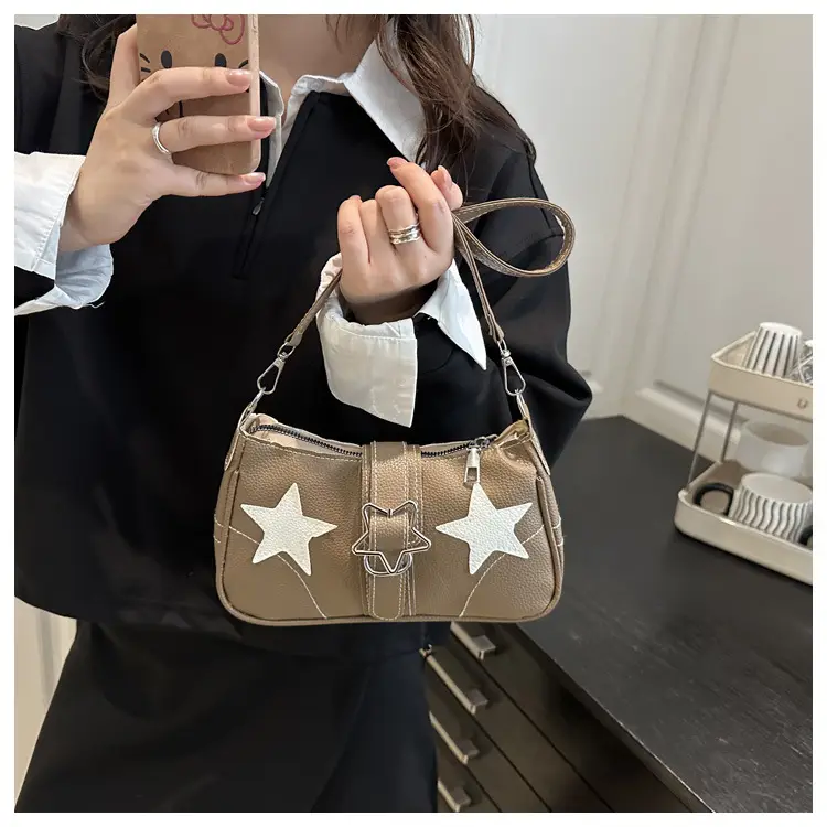 Retro Star Shoulder Bag for Women 2025 — feature 10