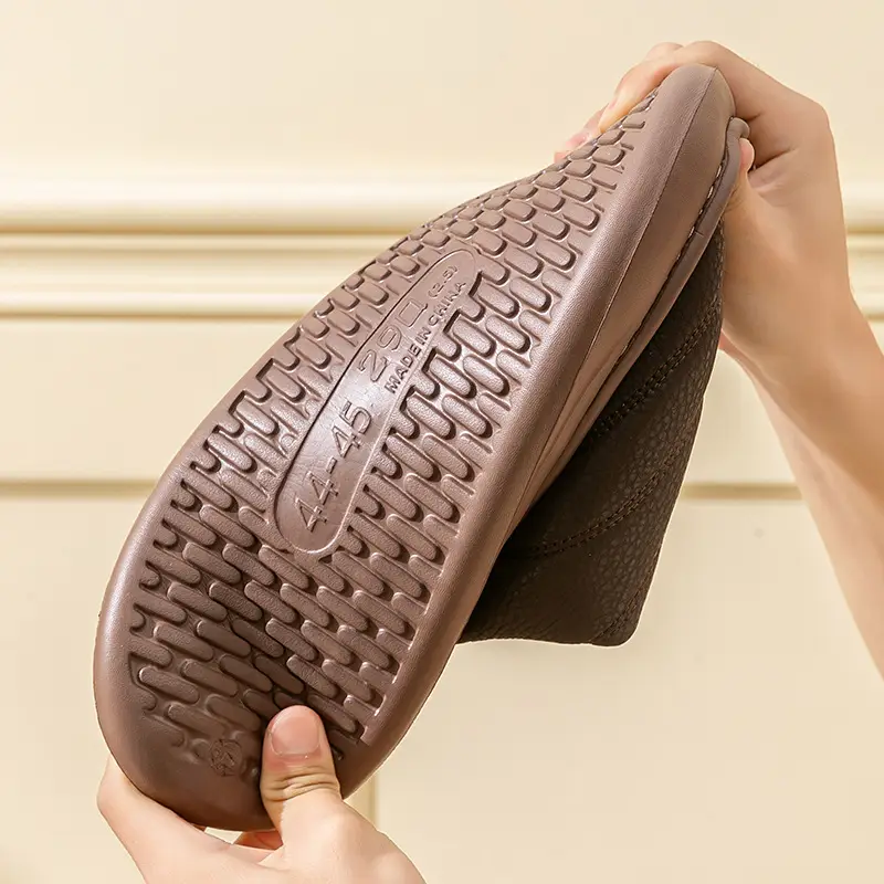 Large Size Cotton Slippers for Men Winter 2026 New Indoor Home Non-Slip Thick-Soled Pu Waterproof Warm Plush Slippers