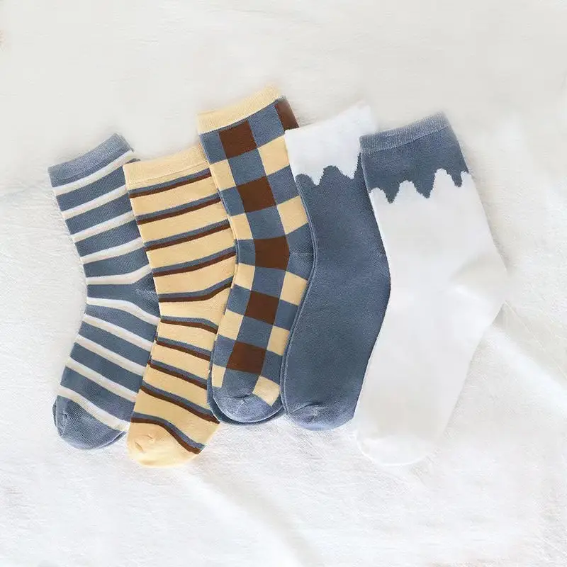 Men's Socks for Autumn and Winter, Warm Mid-Calf Socks, Retro Two-Bar Sports Socks, Sweat-Absorbent and Breathable, Trendy Men's Socks