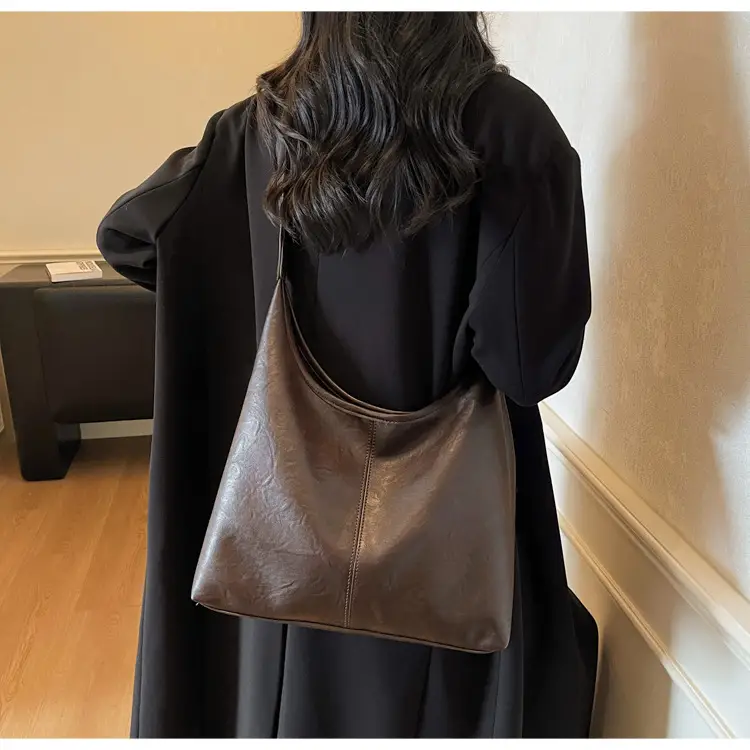Brown Leather Large Capacity Shoulder Bag for Women — feature 19
