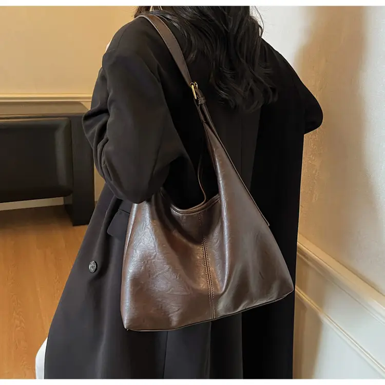 Brown Leather Large Capacity Shoulder Bag for Women — feature 20